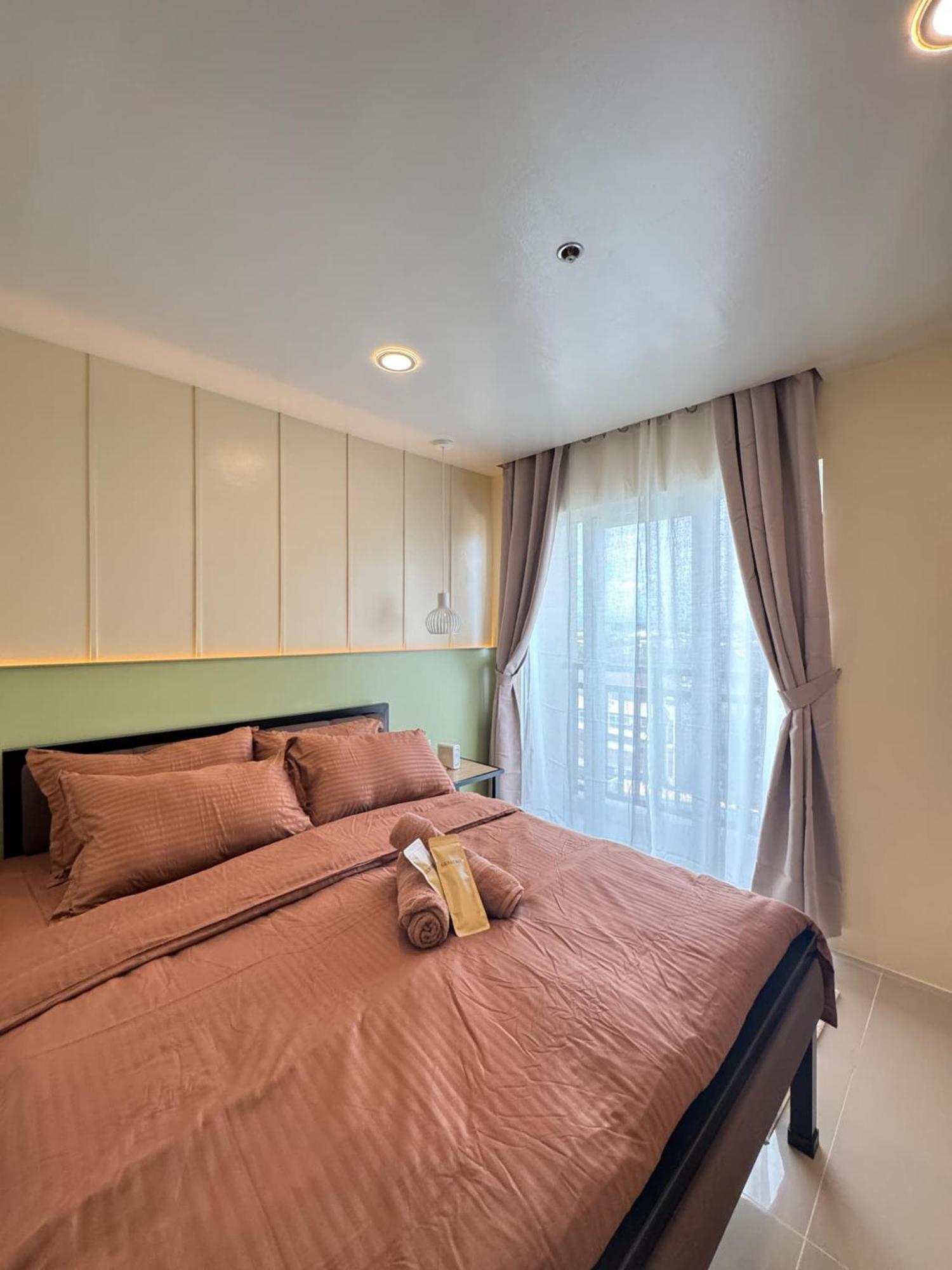Condo 801 Bernwood Tower Iloilo Esterno foto